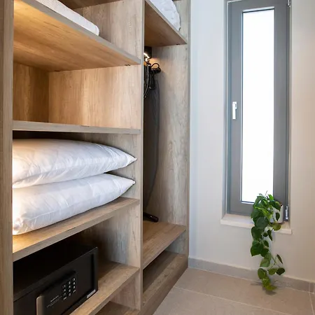 Brand New High-end Luna *