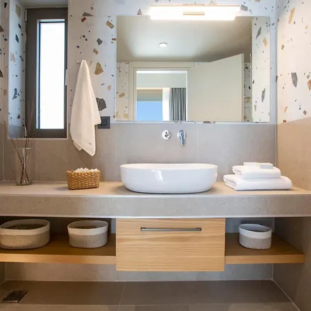Brand New High-end Luna Villa